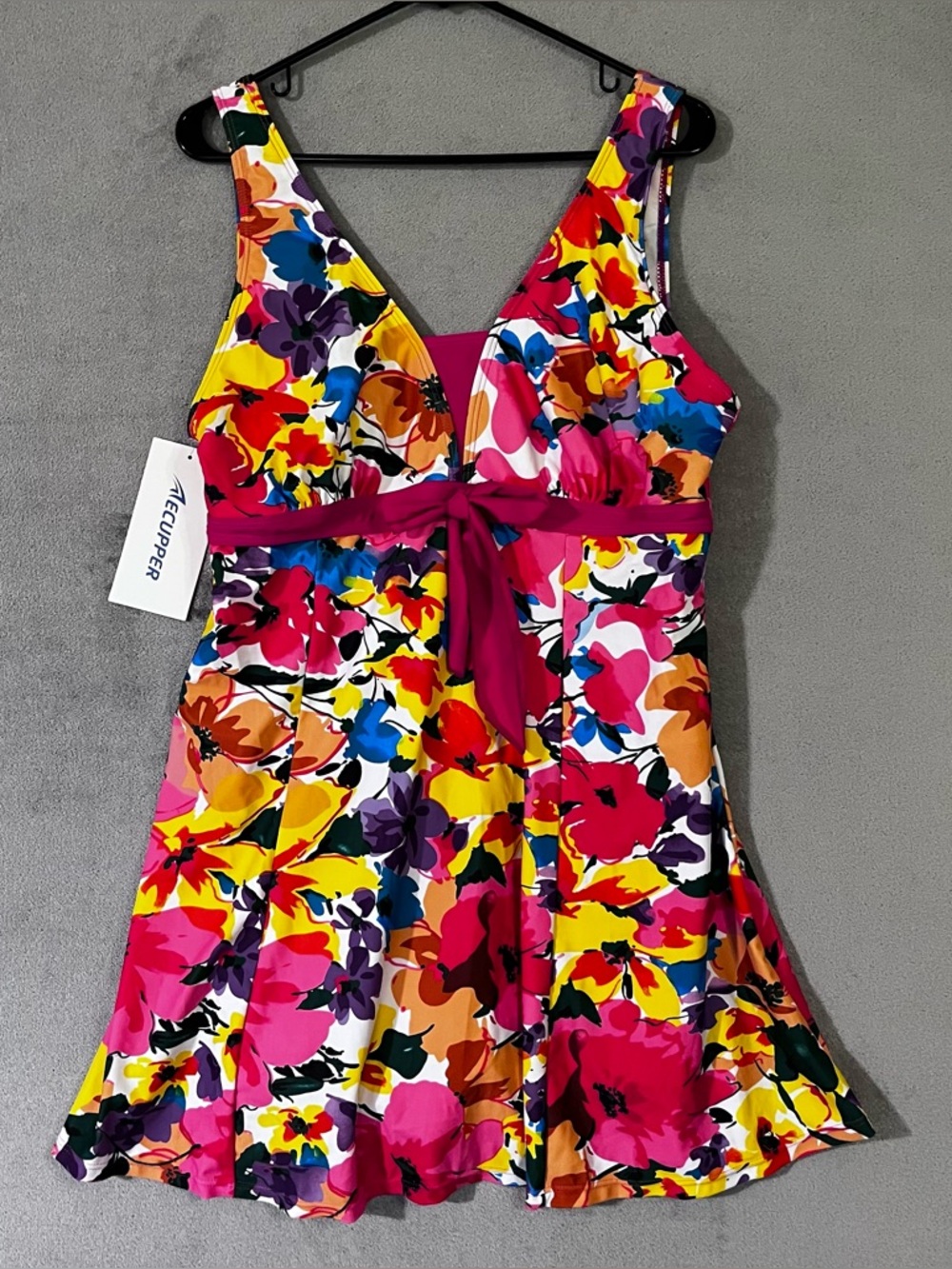 New Ecupper Floral Swim Dress Bathingsuit One Piece Pink Multi Womens Plus 2XL